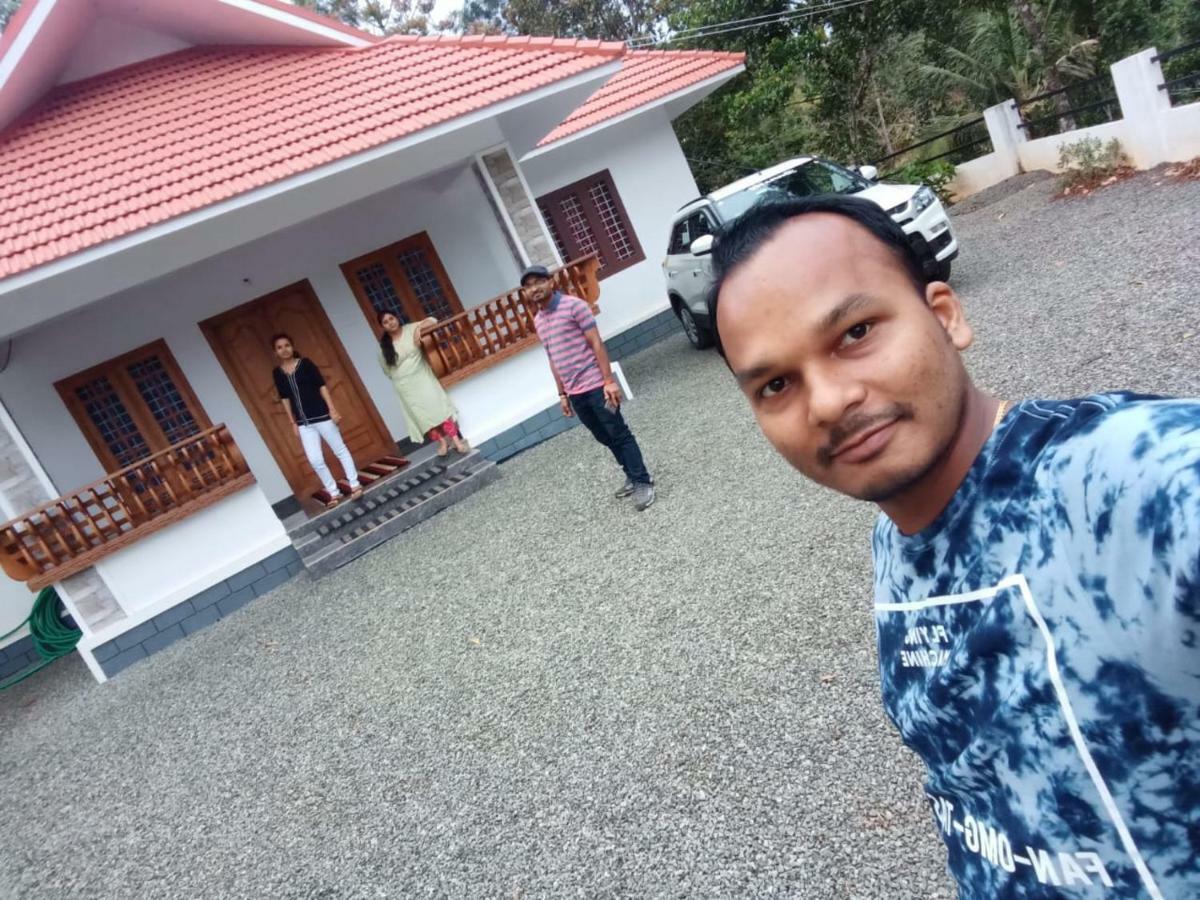 Friends Valley Home Stay Kattappana エクステリア 写真