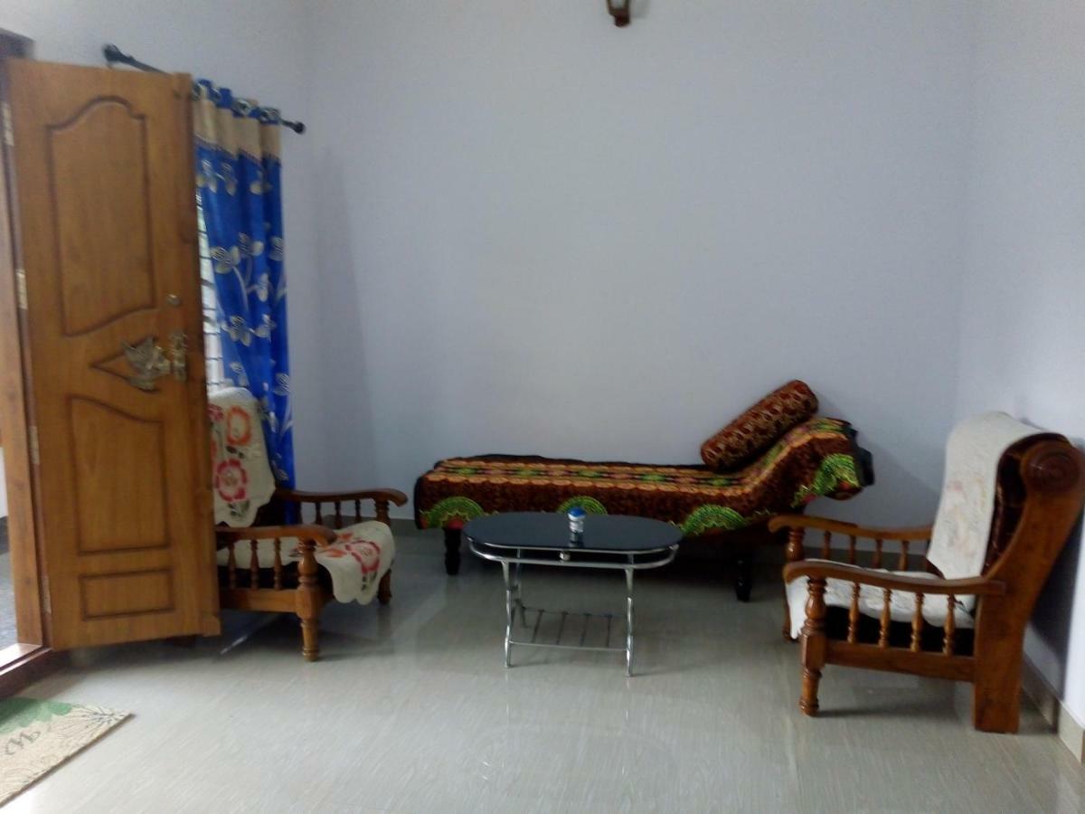 Friends Valley Home Stay Kattappana エクステリア 写真