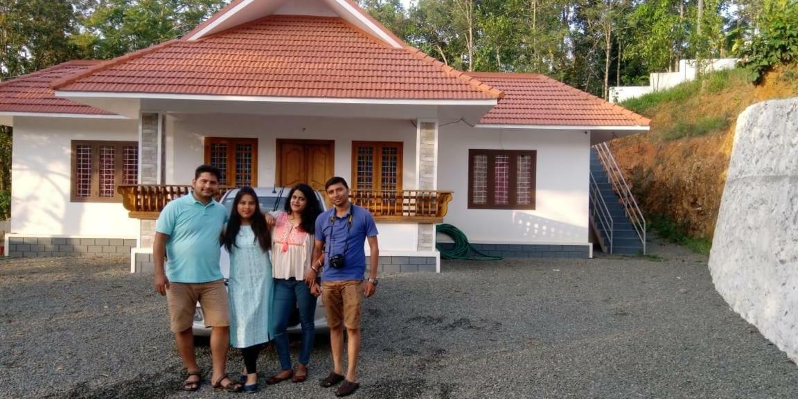Friends Valley Home Stay Kattappana エクステリア 写真
